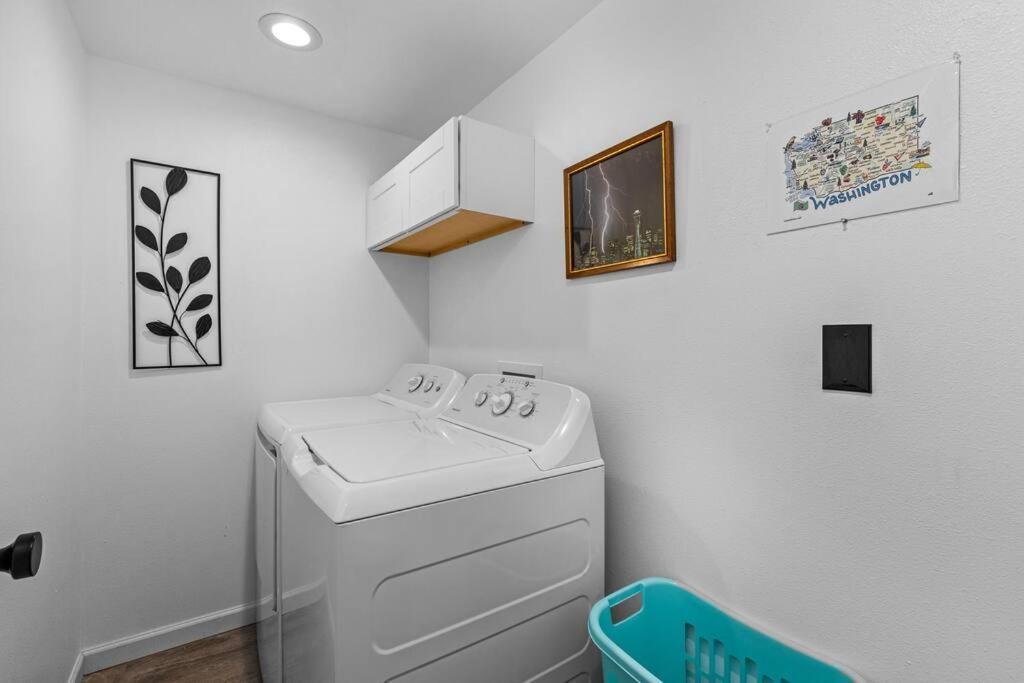 오번 Pacific Nw Gem W/Hot-Tub 15 Minutes Airport. 아파트 외부 사진